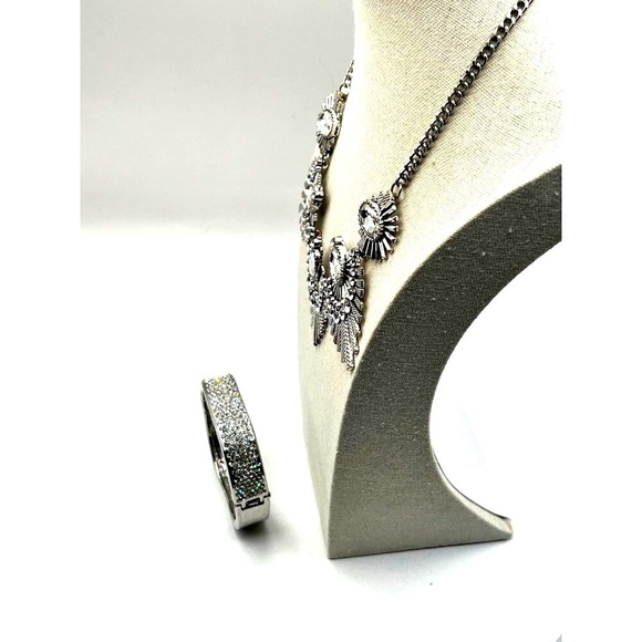 Vintage-Style Rhinestone Necklace & Bracelet Set Intricate Art Deco Design - Picture 5 of 11